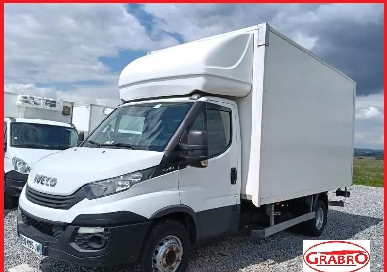 Iveco 35C18, 35C15, 35C13, 35C14, 70C18, 50C18 - Dobozos kisteherautó: 1 kép. Iveco 35C18, 35C15, 35C13, 35C14, 70C18, 50C18 - Dobozos kisteherautó: 1 kép.