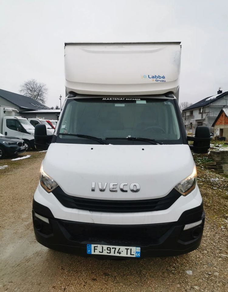 Iveco 3.0-150KM Daily 35C15 Kontener długi rama 35-150 kiper Klimatyzacja długi rozstaw - Dobozos kisteherautó: 3 kép. Iveco 3.0-150KM Daily 35C15 Kontener długi rama 35-150 kiper Klimatyzacja długi rozstaw - Dobozos kisteherautó: 3 kép.