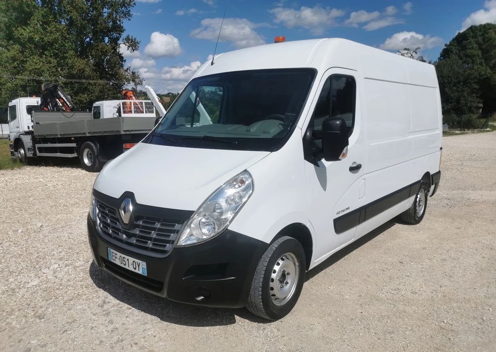 Renault Master L2H2 ładny 2.3dCi-135KM 6-biegów Kamera cofania Klimatyzacja - Furgon: 2 kép. Renault Master L2H2 ładny 2.3dCi-135KM 6-biegów Kamera cofania Klimatyzacja - Furgon: 2 kép.