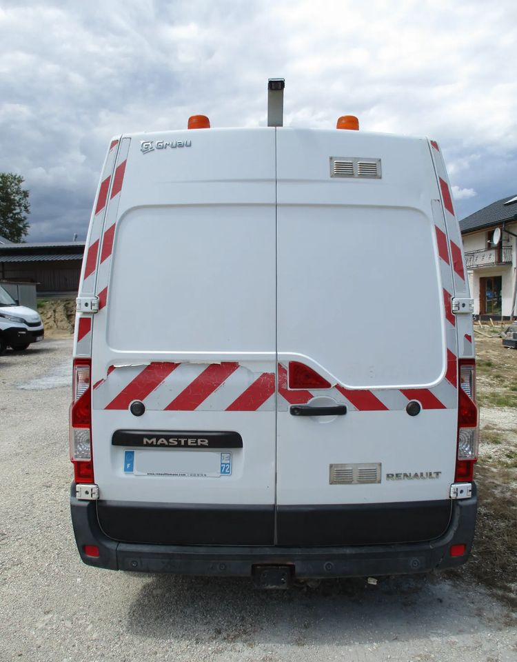 Renault Master L3H2 doka 7-osobowy Dubel 125dCi Brygadówka - Furgon: 4 kép. Renault Master L3H2 doka 7-osobowy Dubel 125dCi Brygadówka - Furgon: 4 kép.