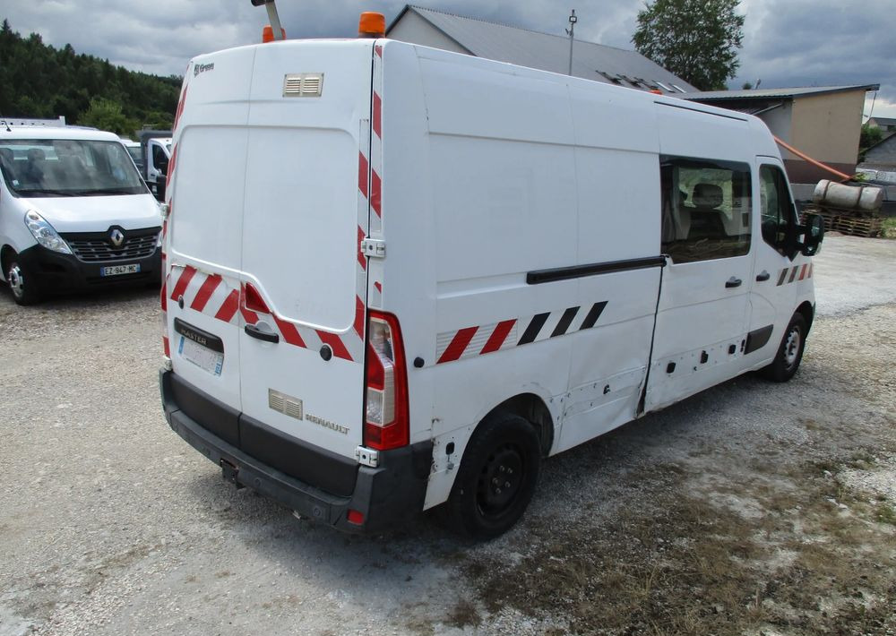 Renault Master L3H2 doka 7-osobowy Dubel 125dCi Brygadówka - Furgon: 5 kép. Renault Master L3H2 doka 7-osobowy Dubel 125dCi Brygadówka - Furgon: 5 kép.