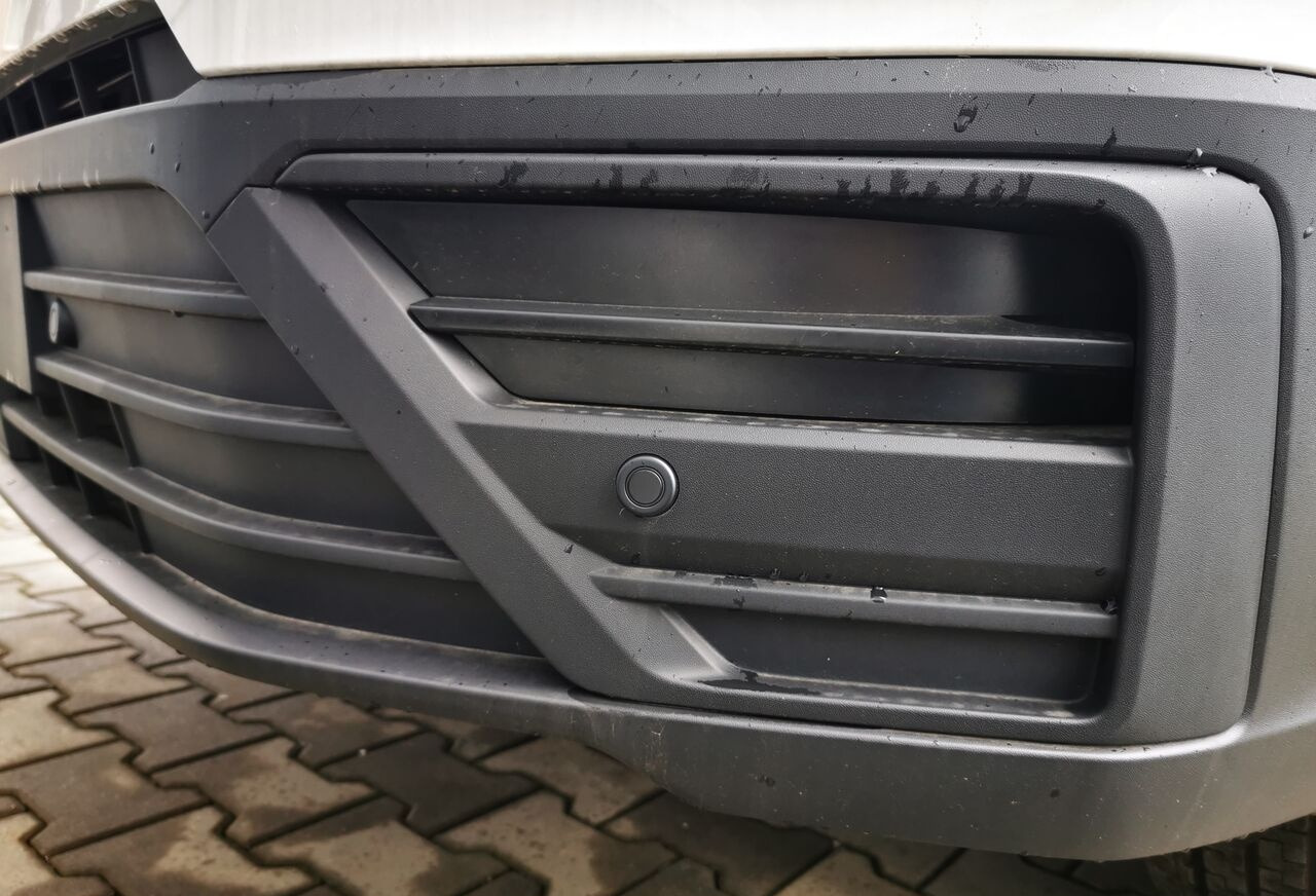 Volkswagen Crafter 2,0 - Furgon: 5 kép. Volkswagen Crafter 2,0 - Furgon: 5 kép.