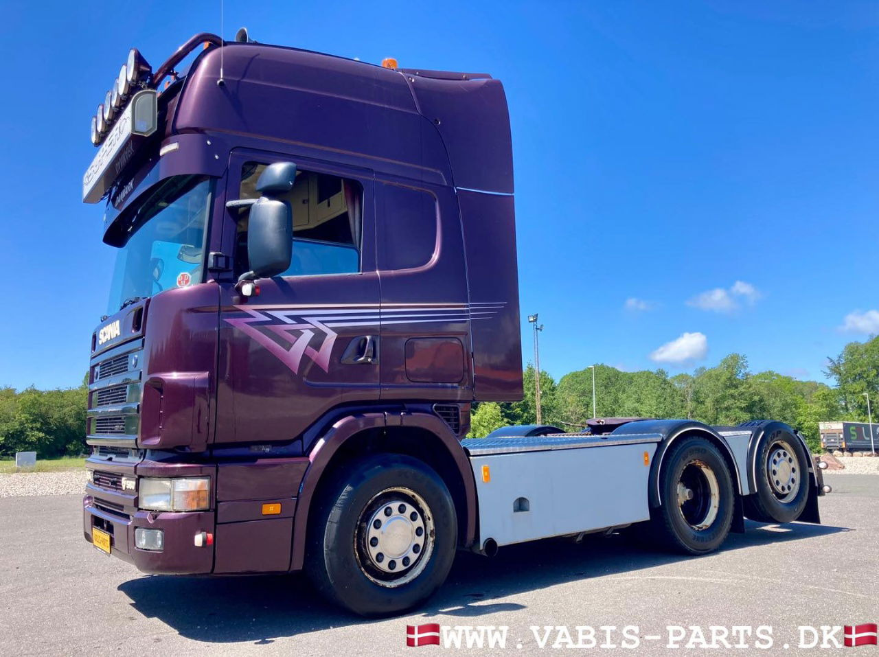 Scania R164-580 V8 Boggie. TÜV NEW - Nyergesvontató: 2 kép. Scania R164-580 V8 Boggie. TÜV NEW - Nyergesvontató: 2 kép.