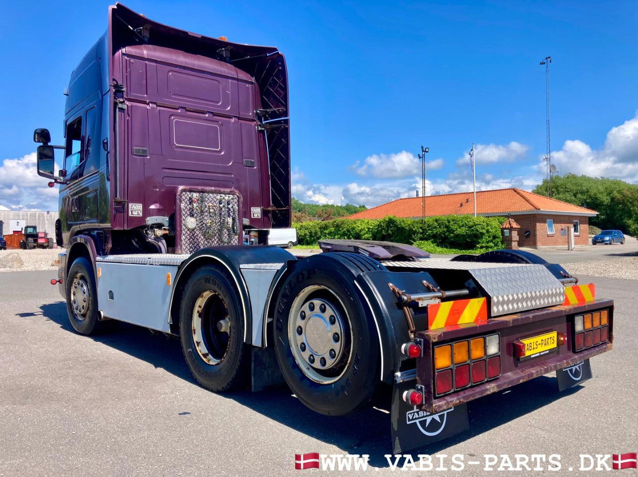 Scania R164-580 V8 Boggie. TÜV NEW - Nyergesvontató: 3 kép. Scania R164-580 V8 Boggie. TÜV NEW - Nyergesvontató: 3 kép.