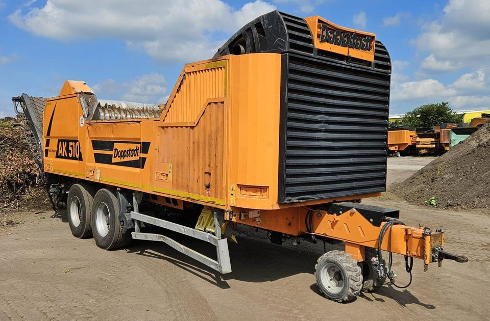 Doppstadt Ak 510 Bj 2014 mit nur 5.250 BH - Ipari aprítógép: 1 kép. Doppstadt Ak 510 Bj 2014 mit nur 5.250 BH - Ipari aprítógép: 1 kép.
