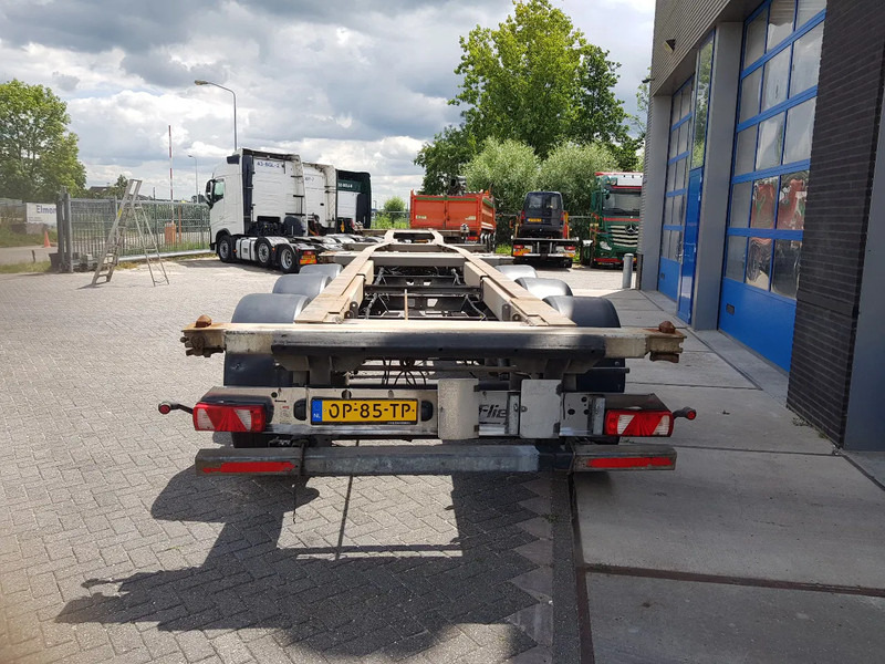 Fliegl SDS 380 MULTI BPW Disc Lift axle - Félpótkocsi cserefelépítményes: 4 kép. Fliegl SDS 380 MULTI BPW Disc Lift axle - Félpótkocsi cserefelépítményes: 4 kép.