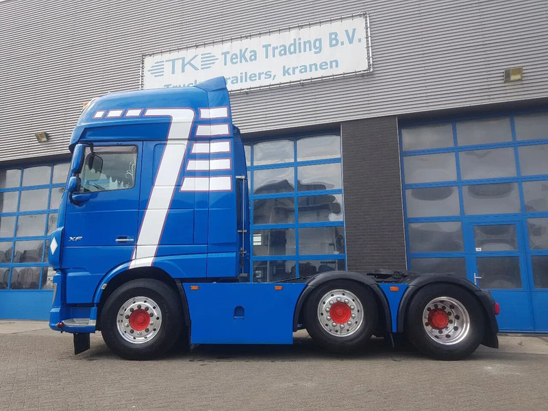 DAF XF 460 FTG 6x2 SSC Apk TÜV Special interior - Nyergesvontató: 3 kép. DAF XF 460 FTG 6x2 SSC Apk TÜV Special interior - Nyergesvontató: 3 kép.