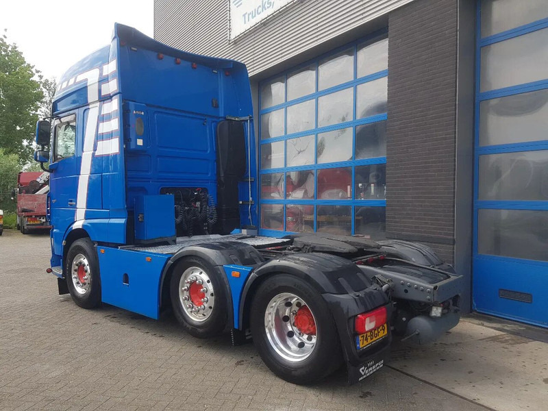 DAF XF 460 FTG 6x2 SSC Apk TÜV Special interior - Nyergesvontató: 4 kép. DAF XF 460 FTG 6x2 SSC Apk TÜV Special interior - Nyergesvontató: 4 kép.