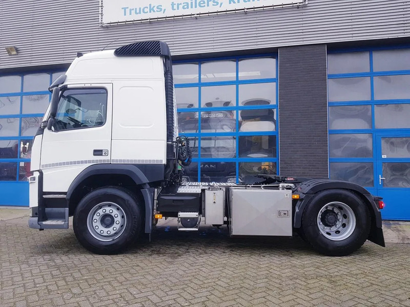 Volvo FM 380 ADR EX/II EX/III FL AT Hydrauliek Euro 6 - Nyergesvontató: 3 kép. Volvo FM 380 ADR EX/II EX/III FL AT Hydrauliek Euro 6 - Nyergesvontató: 3 kép.
