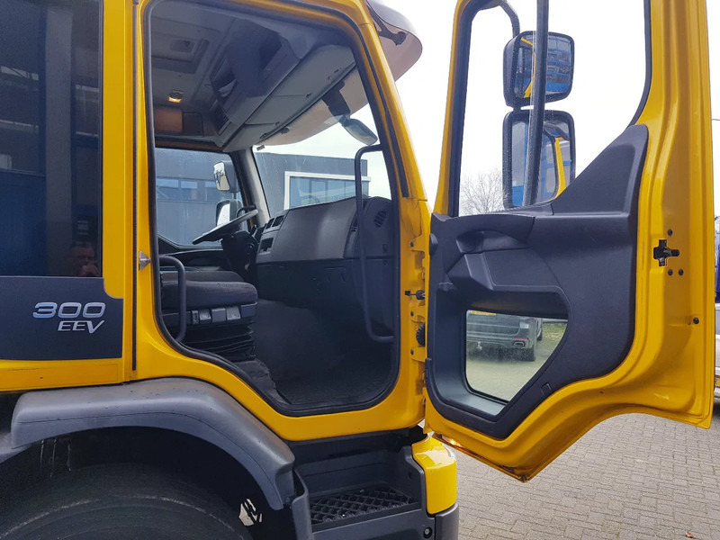 Alvaz teherautó Volvo FE 300 EEV 6X2 Retarder 258.000 KM TÜV: 12 kép.