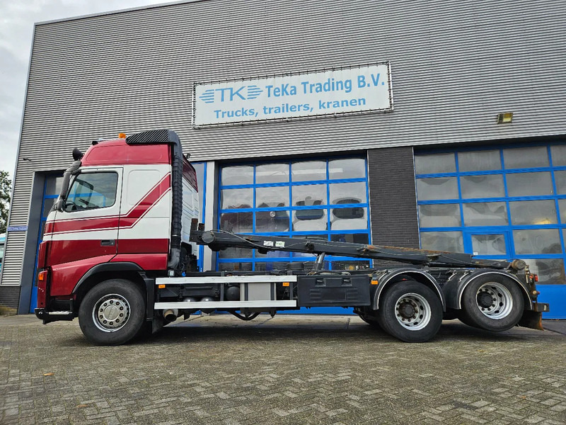 Volvo FH 520 6x2 old Tacho NCH Kabelsysteem Euro 3 - Teherautó - kábelrendszer: 3 kép. Volvo FH 520 6x2 old Tacho NCH Kabelsysteem Euro 3 - Teherautó - kábelrendszer: 3 kép.