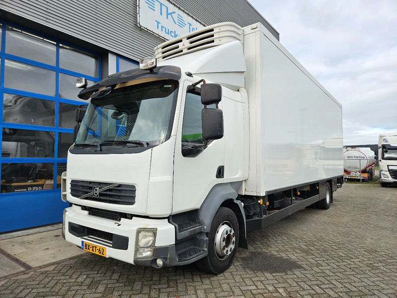 Volvo FL 260 Euro 5 Tail lift Apk 5-2026 - Dobozos felépítményű teherautó: 1 kép. Volvo FL 260 Euro 5 Tail lift Apk 5-2026 - Dobozos felépítményű teherautó: 1 kép.
