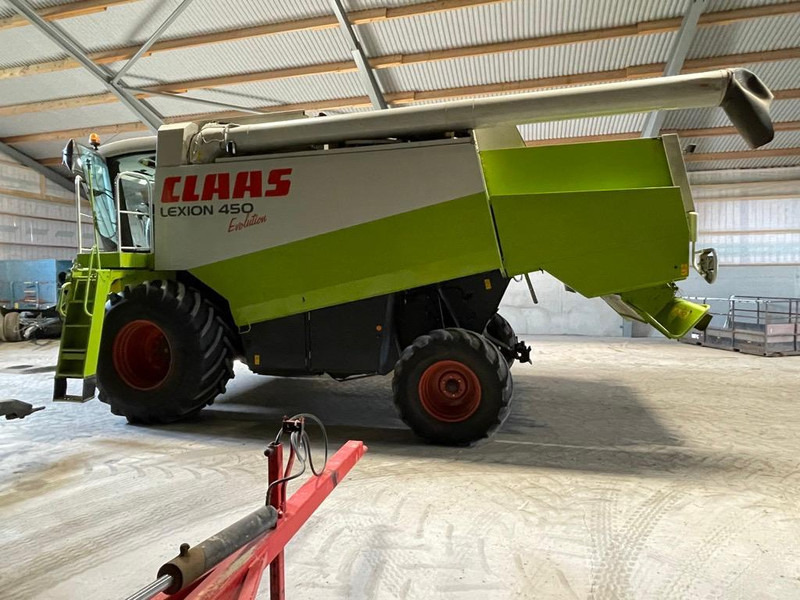 Kombájn Claas Lexion 450 Evolution: 7 kép.