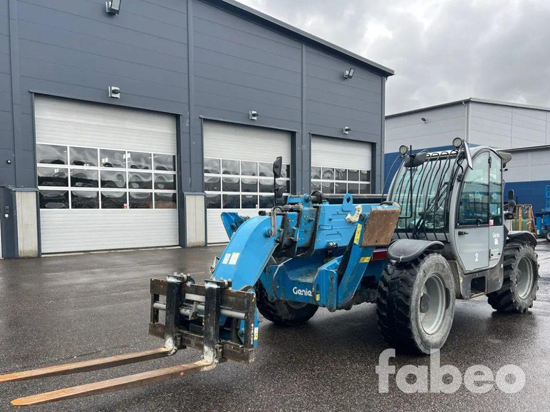 Genie GTH 4017SX - Teleszkópos rakodó: 1 kép. Genie GTH 4017SX - Teleszkópos rakodó: 1 kép.