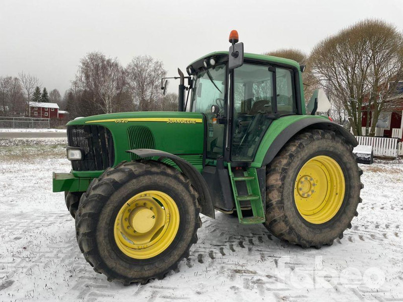 John Deere 6620 AP Premium - Traktor: 1 kép. John Deere 6620 AP Premium - Traktor: 1 kép.