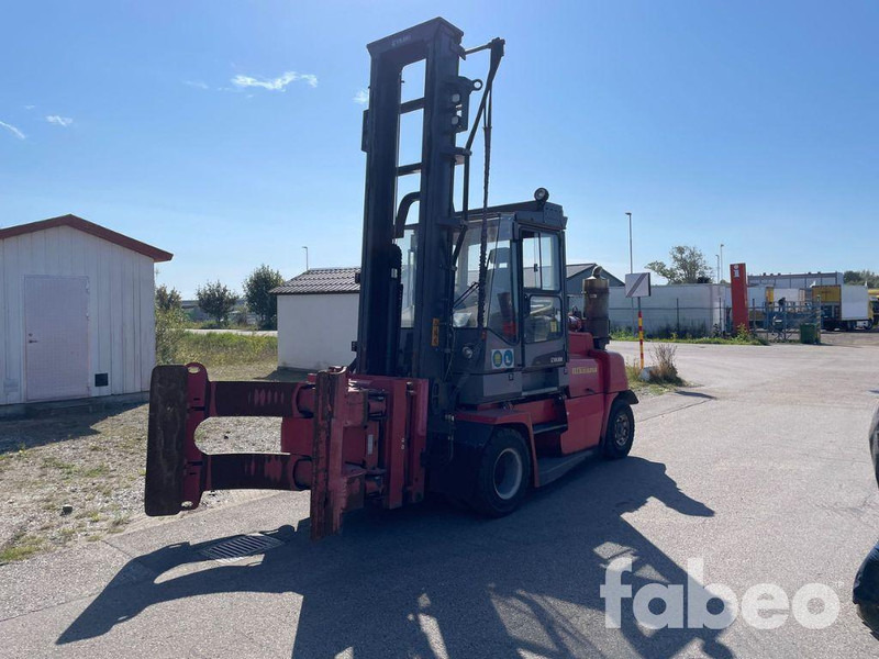 Kalmar DCE80-9 - Dízel targonca: 1 kép. Kalmar DCE80-9 - Dízel targonca: 1 kép.