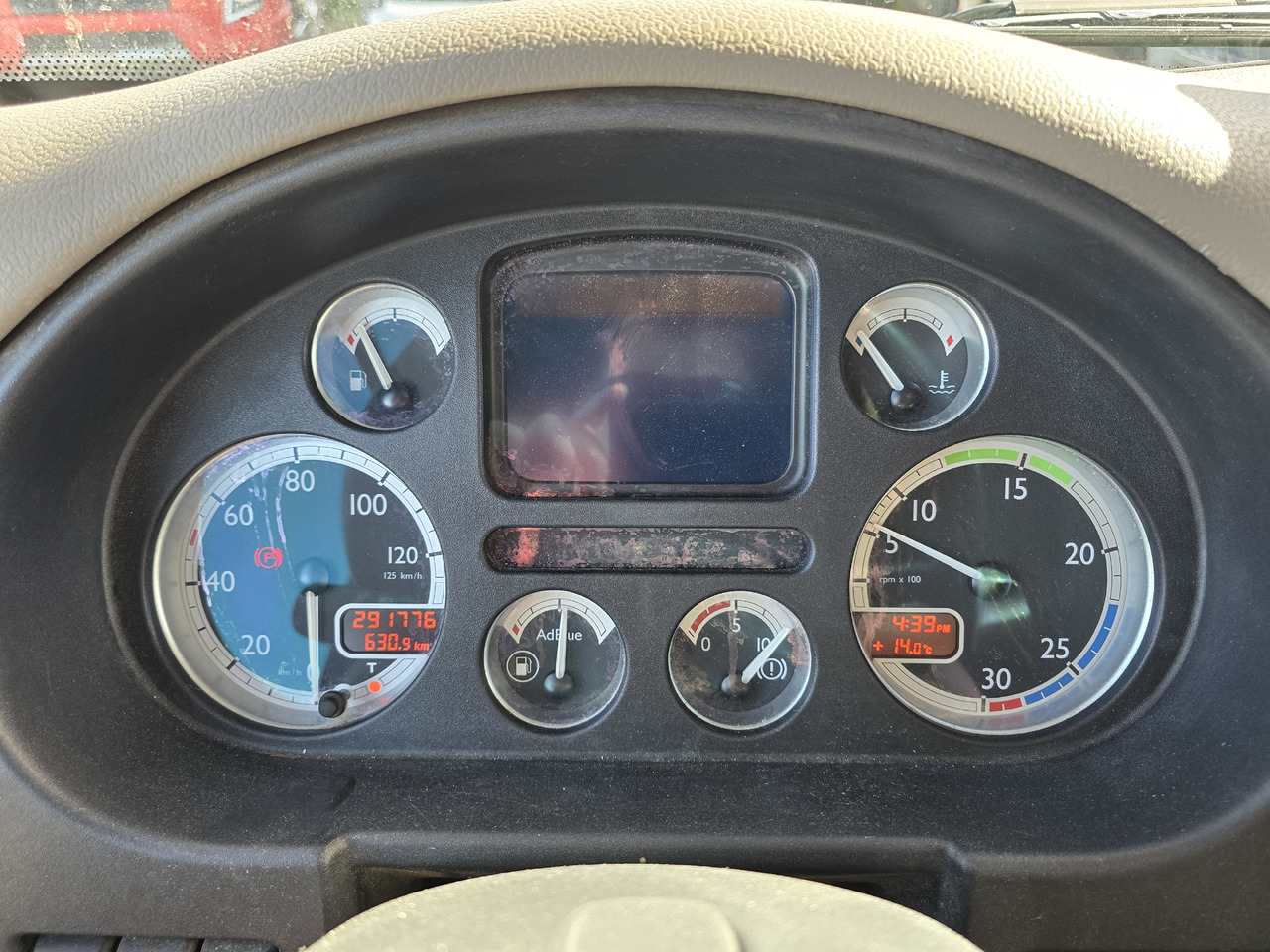 DAF CF 360 MACHINE TRANSPORTER SPECIAL PRICE ONLY THIS YEAR - Autószállító teherautó: 5 kép. DAF CF 360 MACHINE TRANSPORTER SPECIAL PRICE ONLY THIS YEAR - Autószállító teherautó: 5 kép.