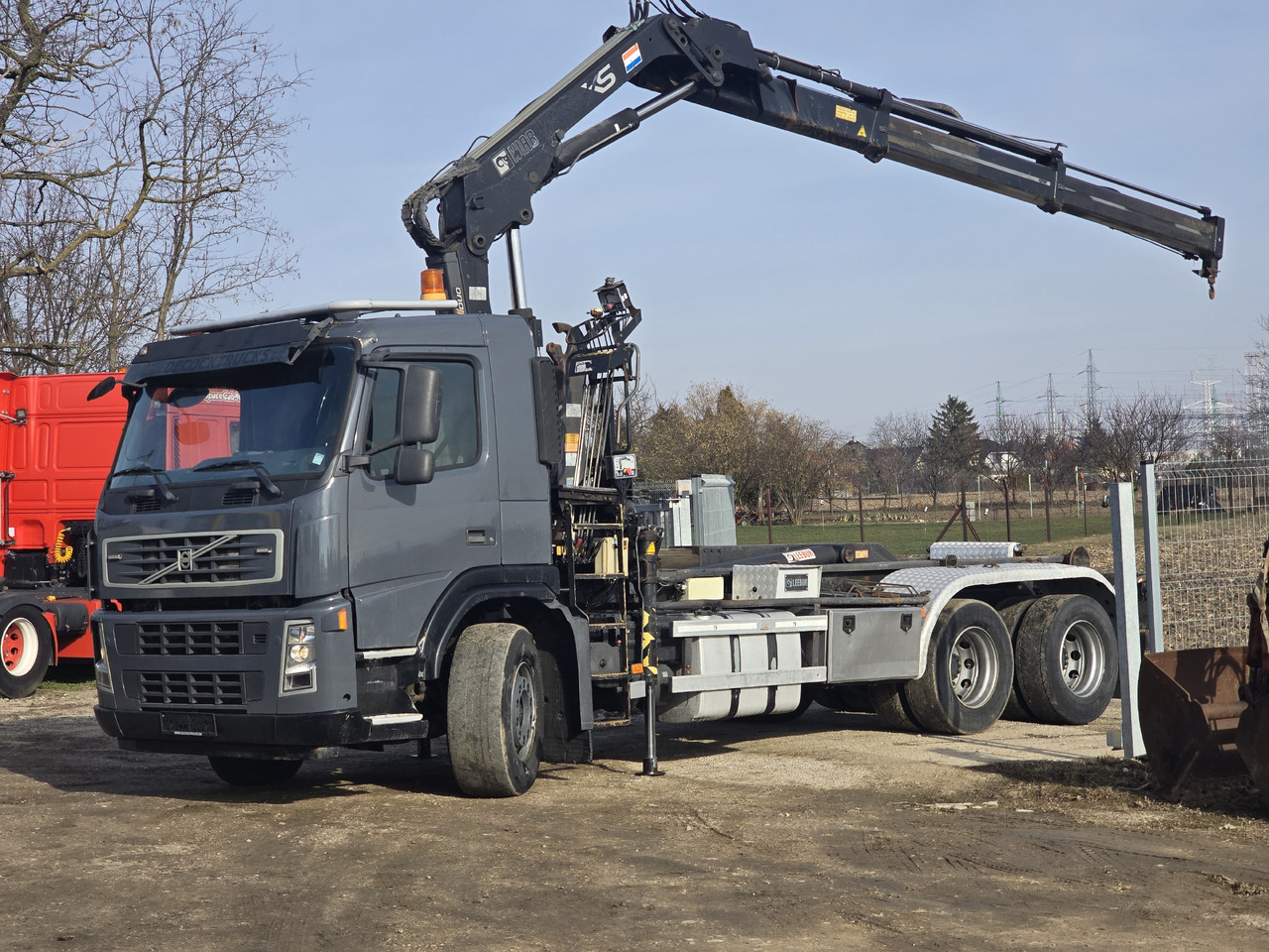 Horgos rakodó teherautó VOLVO FM 380 HOOK SYSTEM / HIAB 166 D2 DUO: 6 kép. Horgos rakodó teherautó VOLVO FM 380 HOOK SYSTEM / HIAB 166 D2 DUO: 6 kép.