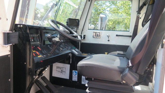 FMC Tempest 2 2units - Repülőtéri jármű: 4 kép. FMC Tempest 2 2units - Repülőtéri jármű: 4 kép.