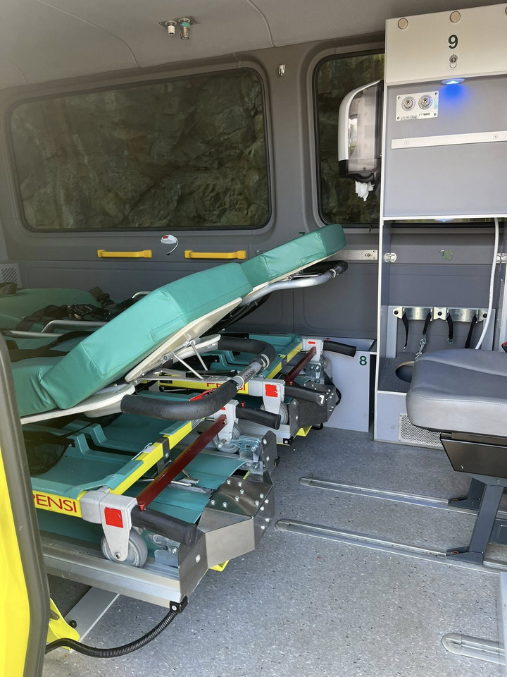 Mercedes-Benz Sprinter 316 - 2 stretcher AMBULANCE - RESERERAD !! lízing Mercedes-Benz Sprinter 316 - 2 stretcher AMBULANCE - RESERERAD !!: 10 kép.