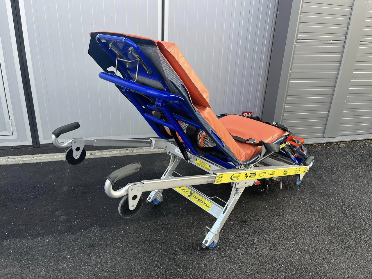 Stretcher Allfa Europé 20G - Mentőautó: 3 kép. Stretcher Allfa Europé 20G - Mentőautó: 3 kép.