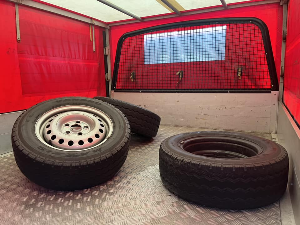 Tűzoltóautó VOLKSWAGEN Transporter 2,5 TDI Syncro 4x4: 11 kép.