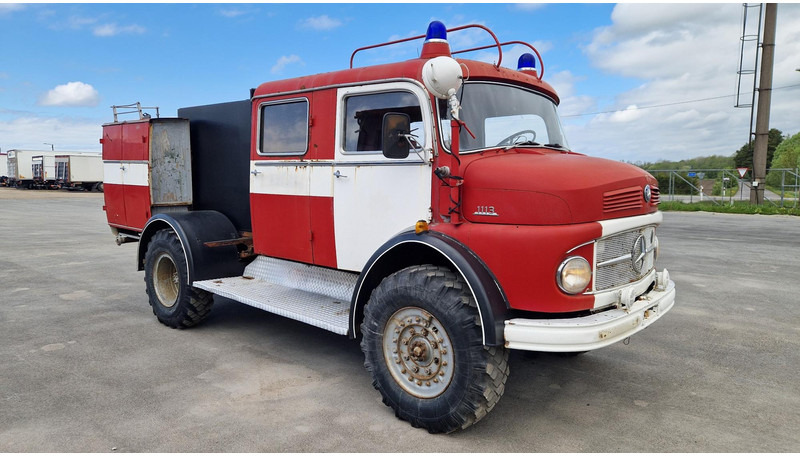 Mercedes-Benz 1113 4X4 new tank - Tűzoltóautó: 2 kép. Mercedes-Benz 1113 4X4 new tank - Tűzoltóautó: 2 kép.