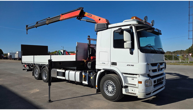 Mercedes-Benz Actros 2536 6X2 Palfinger PK16502 - Platós teherautó, Darus autó: 2 kép. Mercedes-Benz Actros 2536 6X2 Palfinger PK16502 - Platós teherautó, Darus autó: 2 kép.