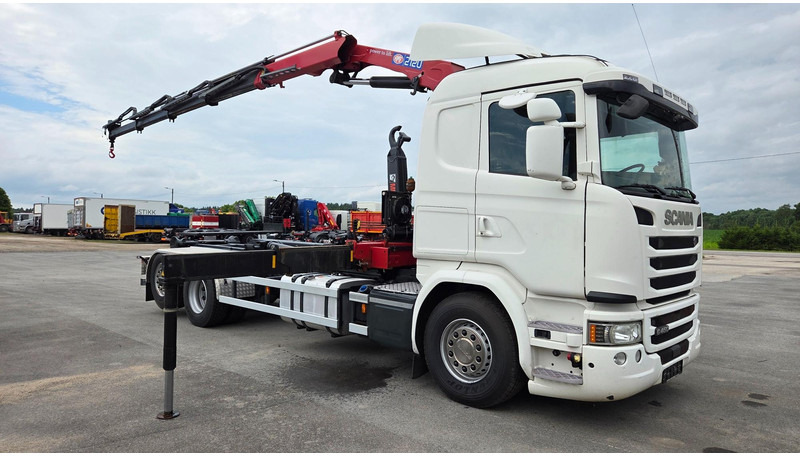 Scania G450 6X2*4 HMF 2120 crane 700 hours - Horgos rakodó teherautó, Darus autó: 2 kép. Scania G450 6X2*4 HMF 2120 crane 700 hours - Horgos rakodó teherautó, Darus autó: 2 kép.