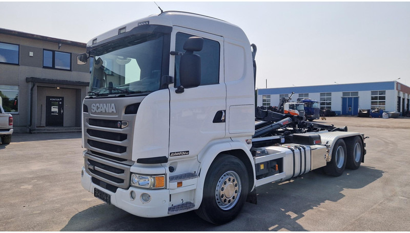Scania R490 6X4 - Horgos rakodó teherautó: 1 kép. Scania R490 6X4 - Horgos rakodó teherautó: 1 kép.