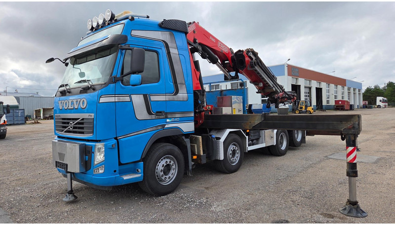 Volvo FH540 8X2 FASSI F660 + Jib max 33,5m. - Platós teherautó, Darus autó: 5 kép. Volvo FH540 8X2 FASSI F660 + Jib max 33,5m. - Platós teherautó, Darus autó: 5 kép.