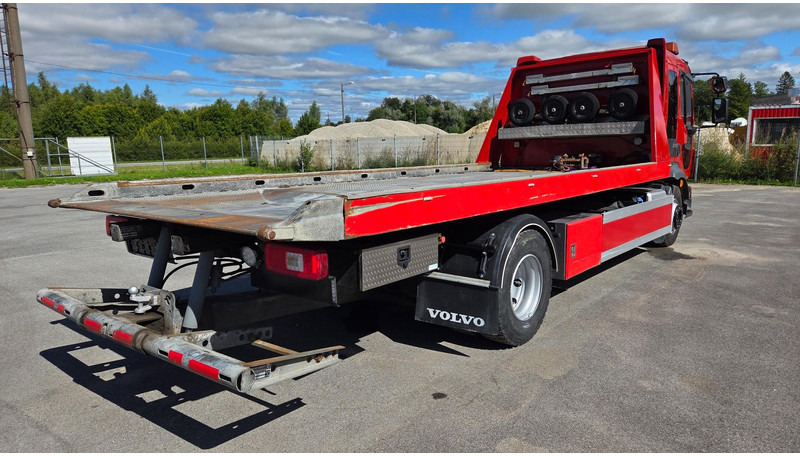Volvo FL250 4X2 - Vontató: 3 kép. Volvo FL250 4X2 - Vontató: 3 kép.