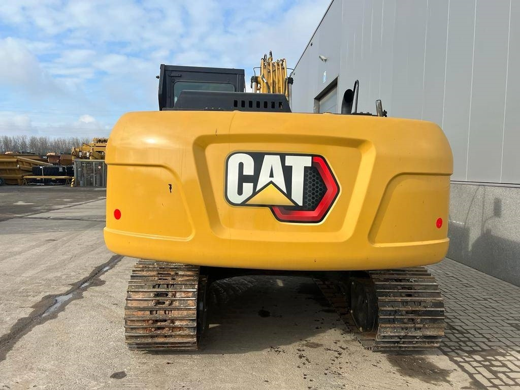CAT 320 D3 GC (New / Non CE Certified) - Lánctalpas kotró: 4 kép. CAT 320 D3 GC (New / Non CE Certified) - Lánctalpas kotró: 4 kép.