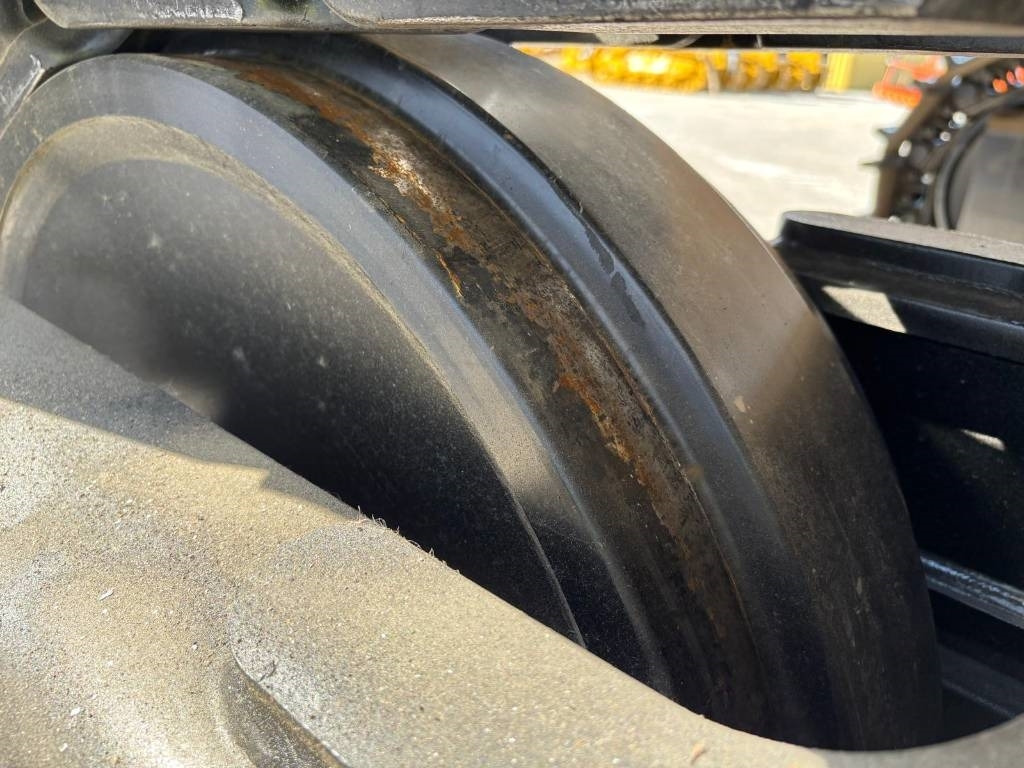 Új Lánctalpas kotró CAT 336 (New / Non CE Certified): 26 kép.