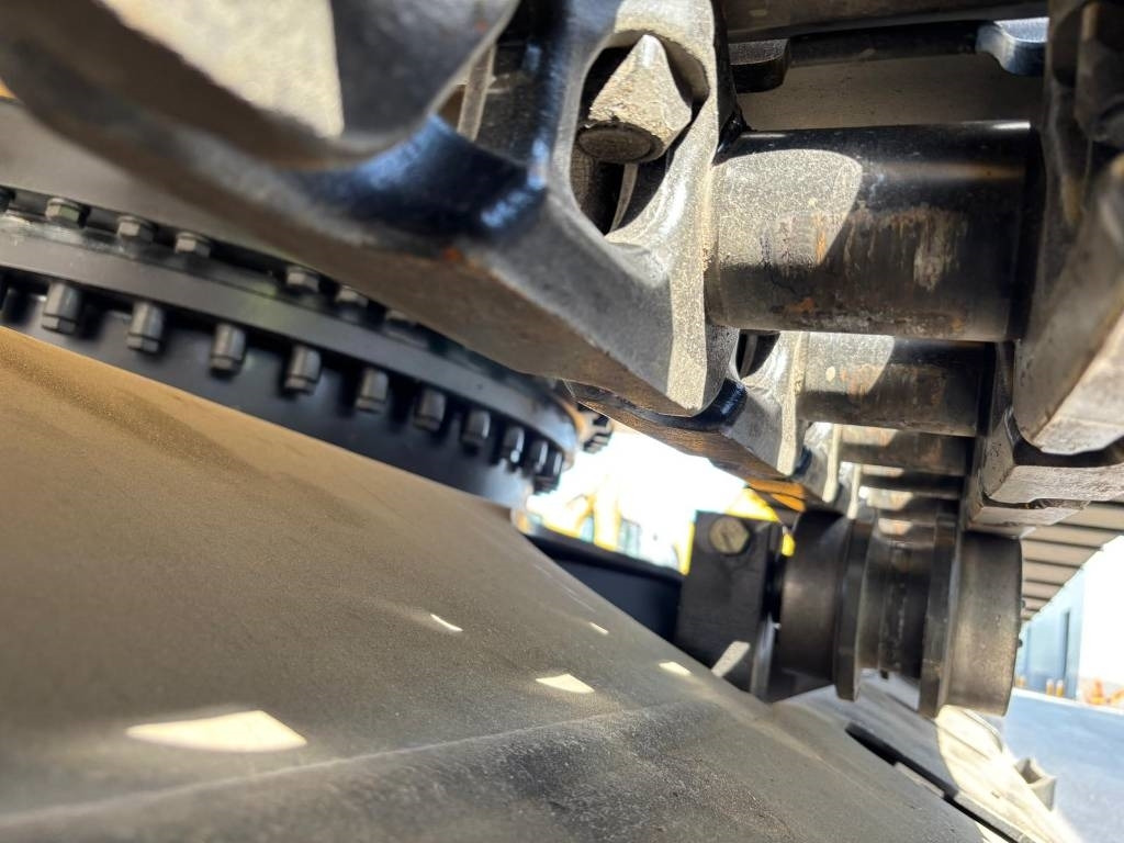 Új Lánctalpas kotró CAT 336 (New / Non CE Certified): 27 kép.