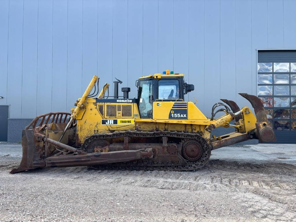 Komatsu D 155 AX-6 (c/w REMOTE CONTROL) - Buldózer: 1 kép. Komatsu D 155 AX-6 (c/w REMOTE CONTROL) - Buldózer: 1 kép.