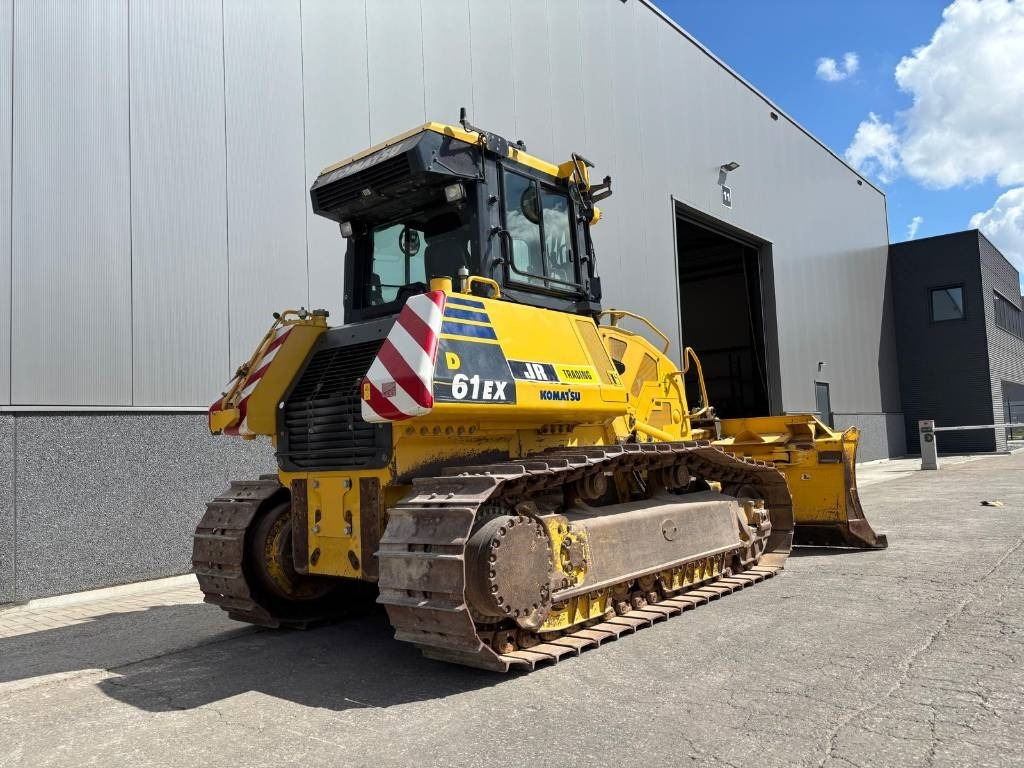 Komatsu D 61 EX-24 (GPS Prepared) - Buldózer: 5 kép. Komatsu D 61 EX-24 (GPS Prepared) - Buldózer: 5 kép.