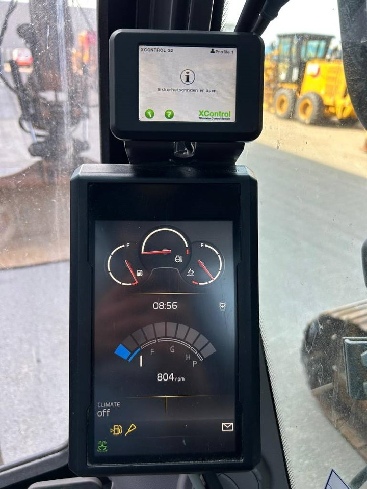 Lánctalpas kotró Volvo EC 300 EL TOPCON GPS / Roto / 2 Buckets: 14 kép.