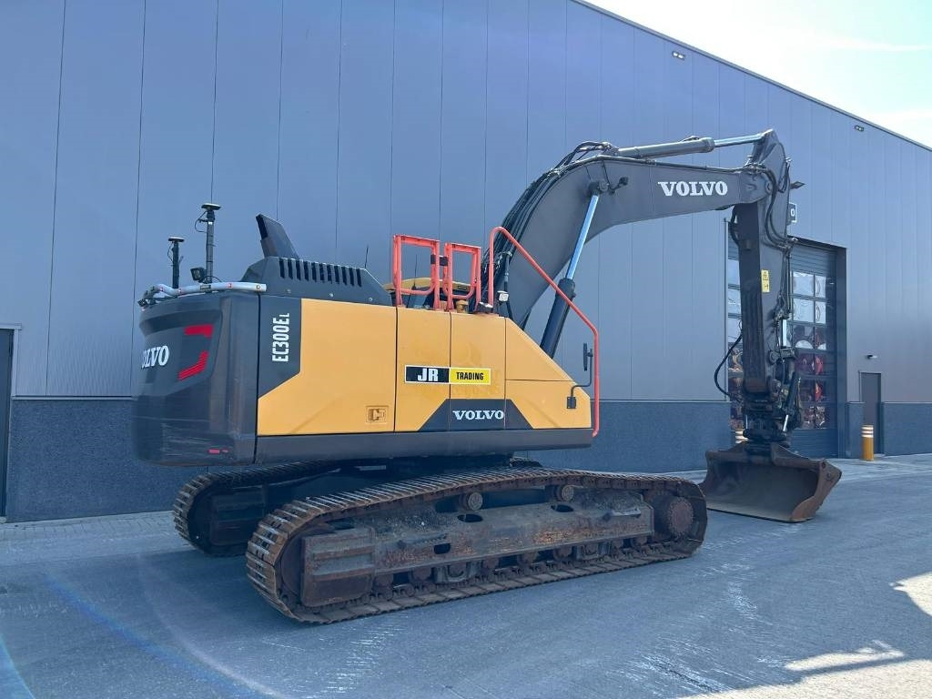 Volvo EC 300 EL TOPCON GPS / Roto - Lánctalpas kotró: 5 kép. Volvo EC 300 EL TOPCON GPS / Roto - Lánctalpas kotró: 5 kép.