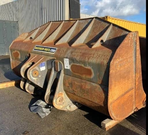 Volvo L350F Rock Bucket (Volvo) - Kanál - Építőipari gépek: 3 kép. Volvo L350F Rock Bucket (Volvo) - Kanál - Építőipari gépek: 3 kép.