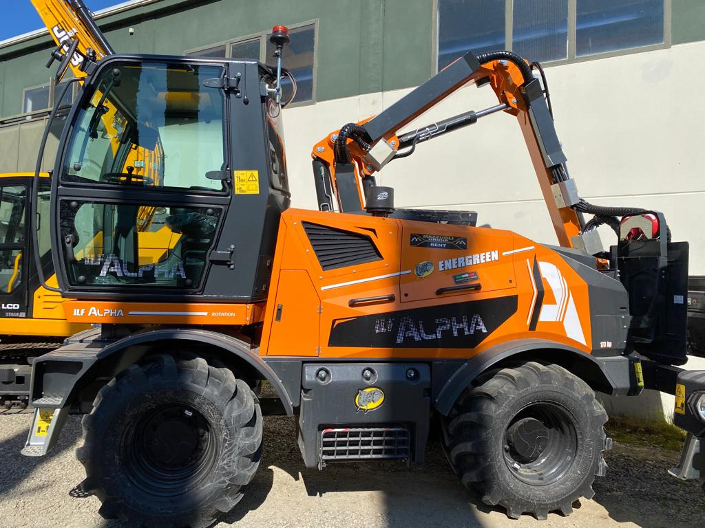 Energreen ILF Alpha F12 - Rézsűkasza: 3 kép. Energreen ILF Alpha F12 - Rézsűkasza: 3 kép.