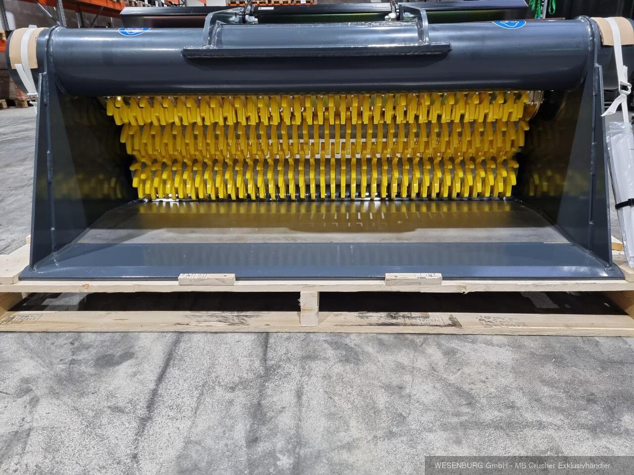 GYRUstar Sieblöffel, Separator Gyru-Star 3-150L für Lader 2,0 - 5,0 t - Kőválogató kanál - Rakodógép: 3 kép. GYRUstar Sieblöffel, Separator Gyru-Star 3-150L für Lader 2,0 - 5,0 t - Kőválogató kanál - Rakodógép: 3 kép.