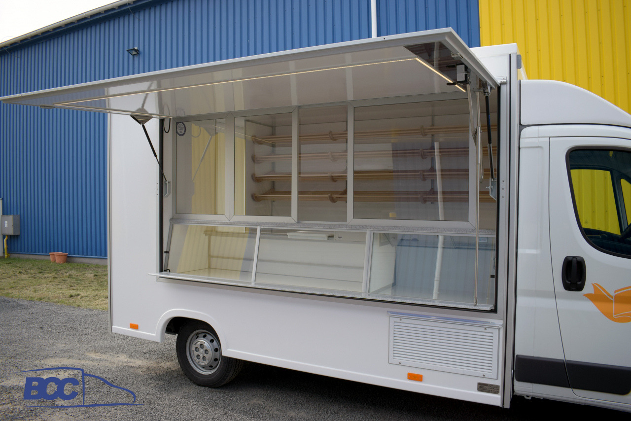BCC POLSKA - FOOD TRUCK - MOBILNY SKLEP PIEKARNICZY, PEUGEOT BOXER - Büféautó: 5 kép. BCC POLSKA - FOOD TRUCK - MOBILNY SKLEP PIEKARNICZY, PEUGEOT BOXER - Büféautó: 5 kép.