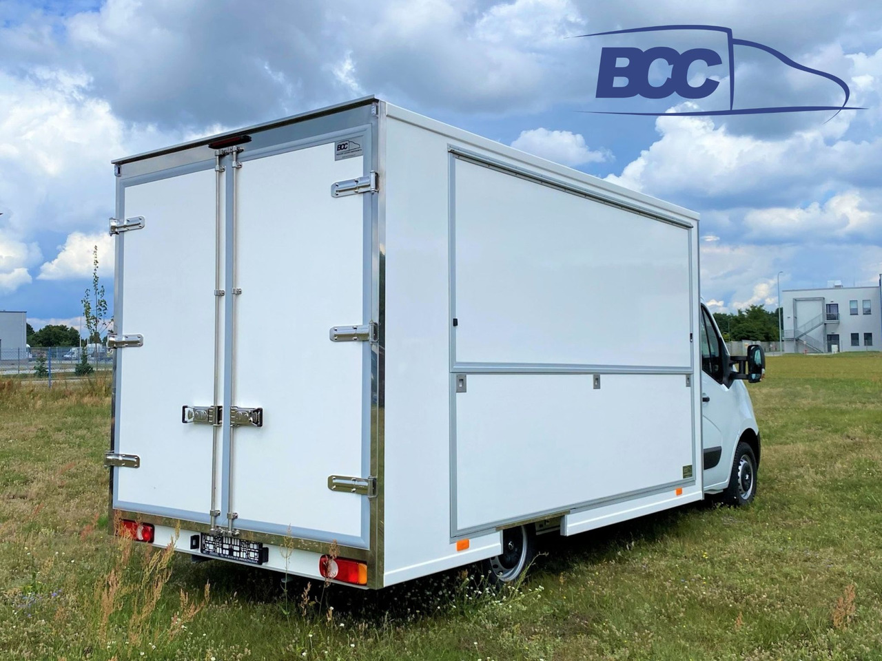BCC POLSKA - MOBILNE CENTRUM SZKOLENIOWE, EXPO TRUCK, MOBILNE BIURO, SAMOCHÓD EKSPOZYCYJNY, PEUGEOT BOXER - Büféautó: 1 kép. BCC POLSKA - MOBILNE CENTRUM SZKOLENIOWE, EXPO TRUCK, MOBILNE BIURO, SAMOCHÓD EKSPOZYCYJNY, PEUGEOT BOXER - Büféautó: 1 kép.