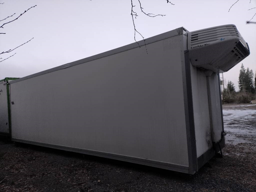 EL-kori Frc kori 8,20m,Lumikko kone - Doboz felépitmény: 3 kép. EL-kori Frc kori 8,20m,Lumikko kone - Doboz felépitmény: 3 kép.