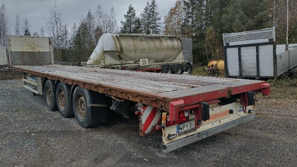 Fliegel 3 aks. Avopuolikas  - Platós félpótkocsi: 3 kép. Fliegel 3 aks. Avopuolikas  - Platós félpótkocsi: 3 kép.