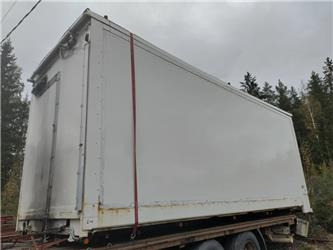 Ketjupurku Hakekori Sivuauk. 56mottia - Platós felépítmény: 1 kép. Ketjupurku Hakekori Sivuauk. 56mottia - Platós felépítmény: 1 kép.