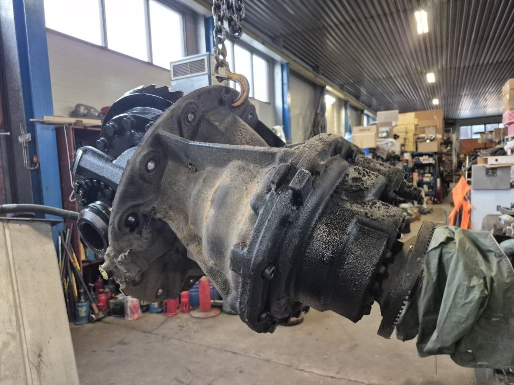 MAN HYD-1370 Etuperä ratio 3,70 - Tengely és alkatrészek - Teherautó: 2 kép. MAN HYD-1370 Etuperä ratio 3,70 - Tengely és alkatrészek - Teherautó: 2 kép.