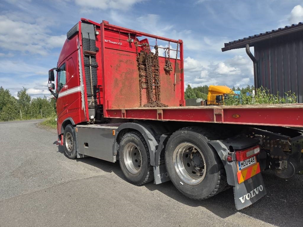 Volvo FH500 6x4 nouseva ja katkeva teliveto,Hydr!! - Nyergesvontató: 3 kép. Volvo FH500 6x4 nouseva ja katkeva teliveto,Hydr!! - Nyergesvontató: 3 kép.