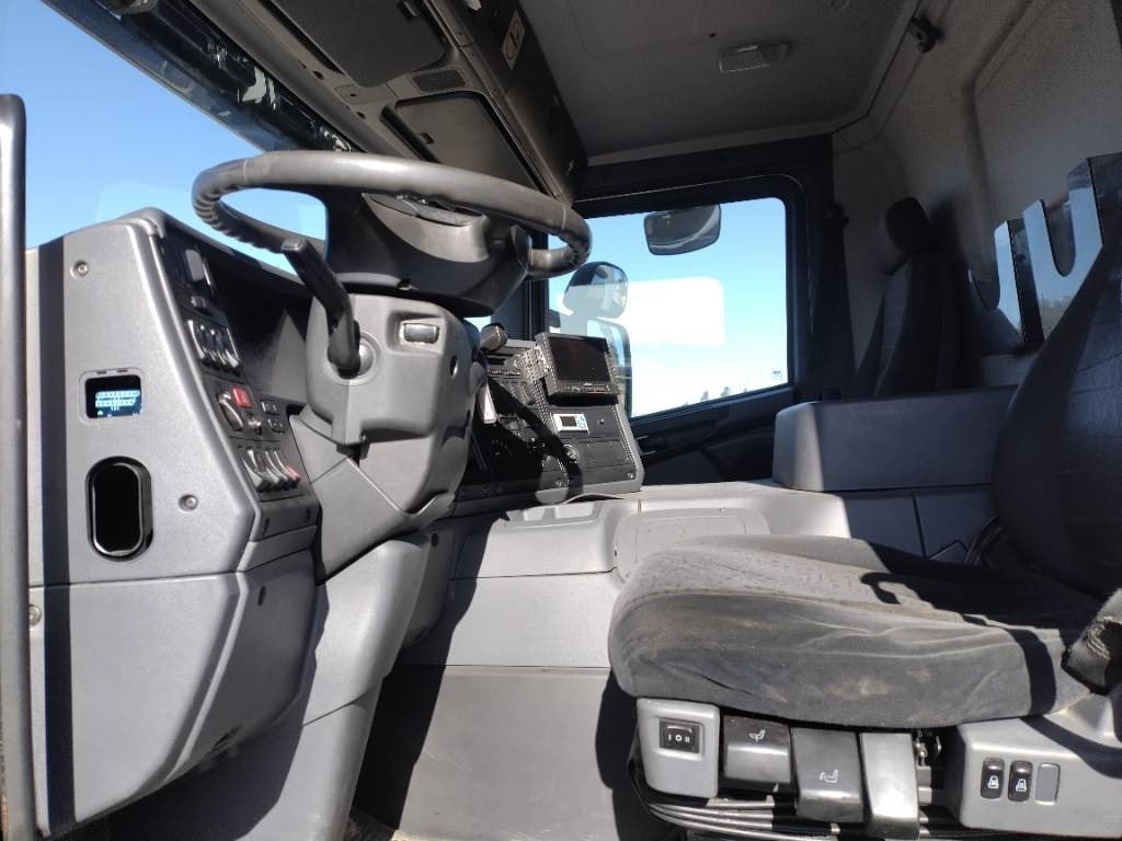 Scania P360 4x2 Vak kylmäkori,lumikko+pl  lízing Scania P360 4x2 Vak kylmäkori,lumikko+pl: 8 kép.